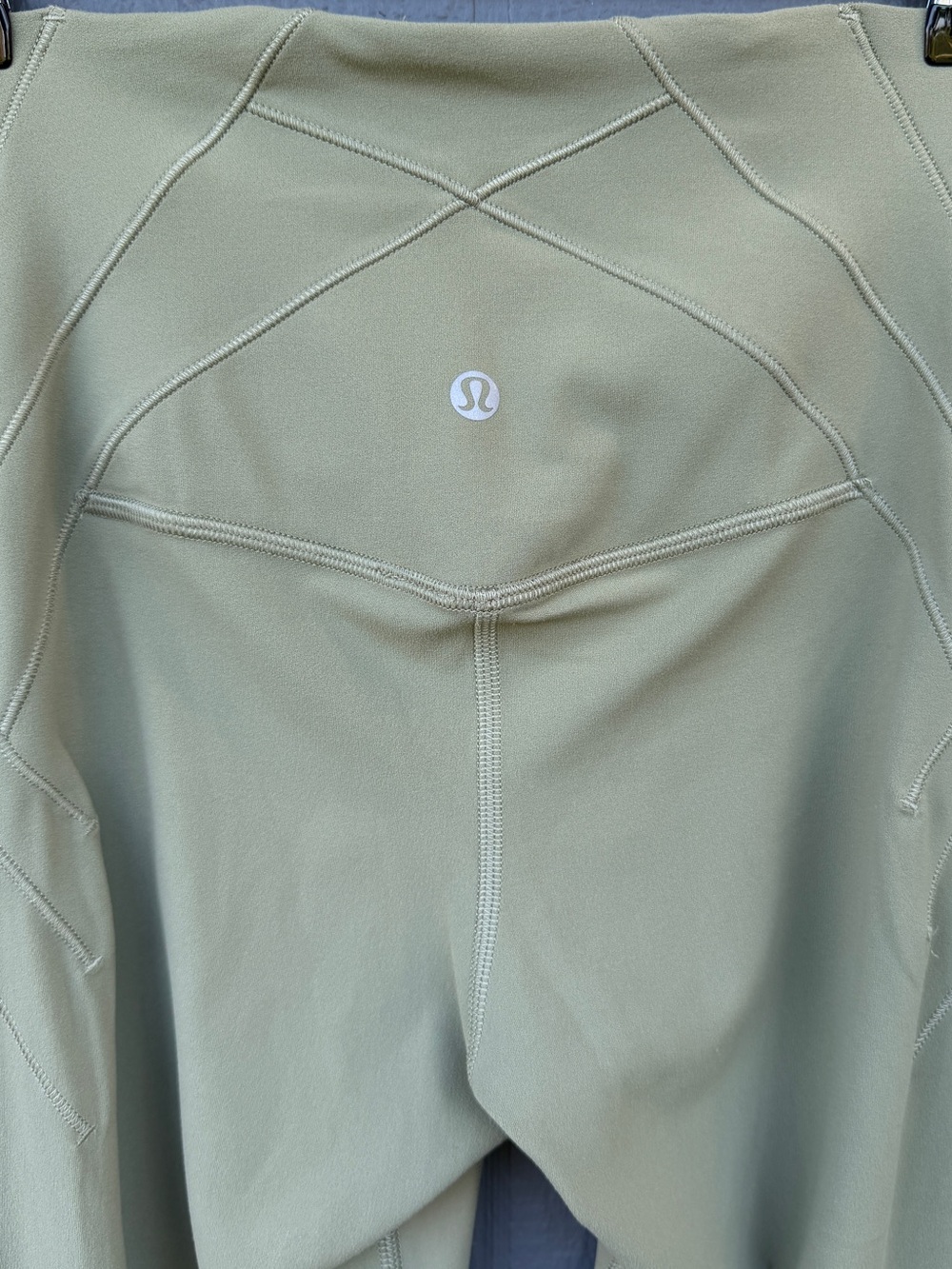 ✨Lululemon High-Rise Pocket Leggings (SIZE 6) Sage Green✨ I removed the tags new